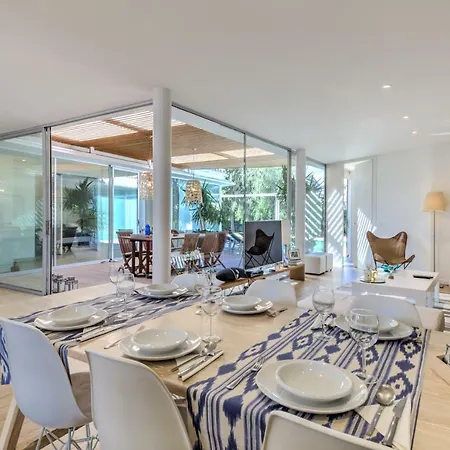Cristal Villa