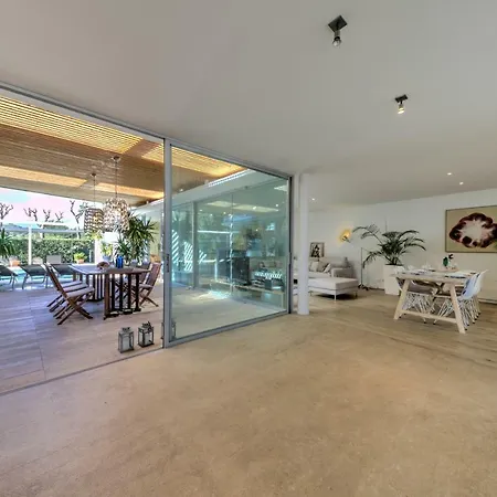Villa Cristal